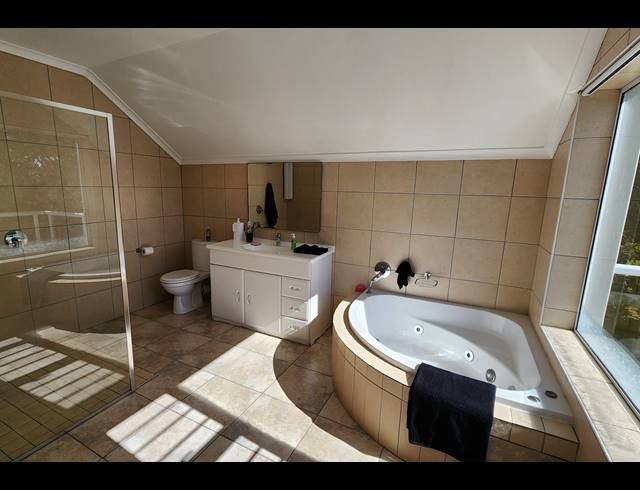 3 bed property to rent in KOMMETJIE